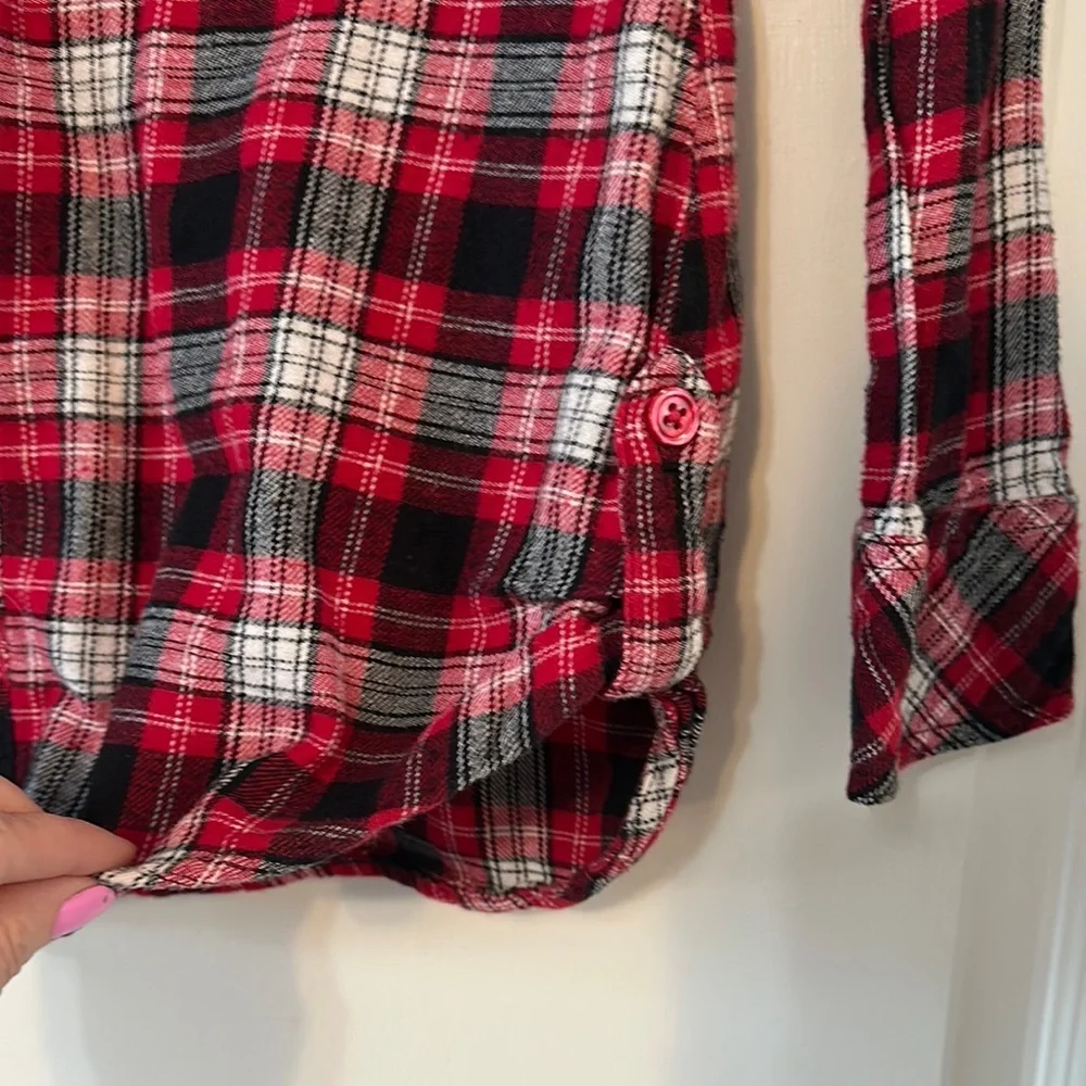 Plaid Button-Up Shirt - Red and Black - Picture 5 of 8